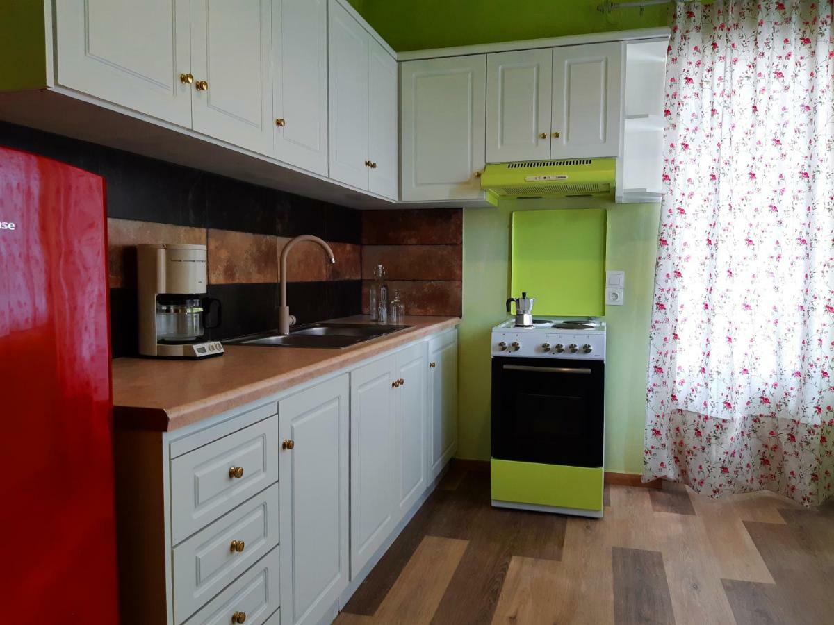 Little Island Resort Nisos Ioanninon Luaran gambar